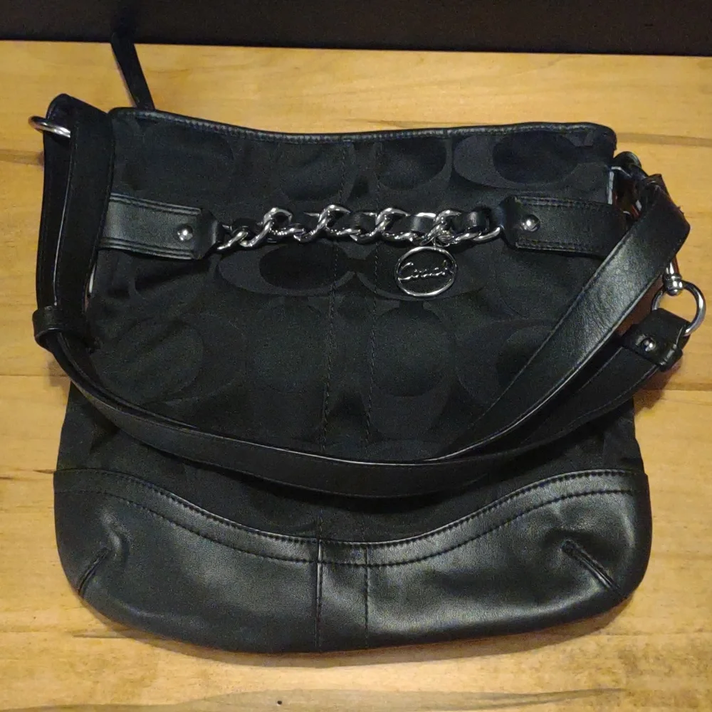 Coach Signature Chain‎ Black Duffle Shoulder Bag